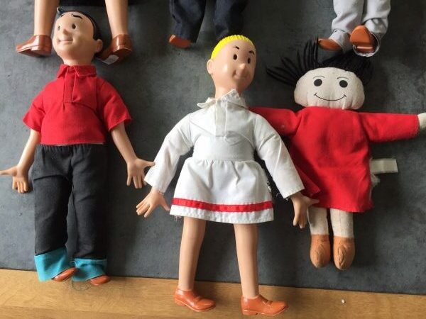 De complete familie poppen gebruikt