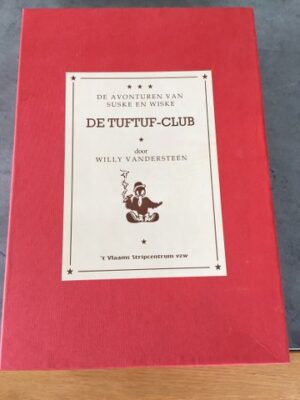 De TufTuf-Club met doos en raaf