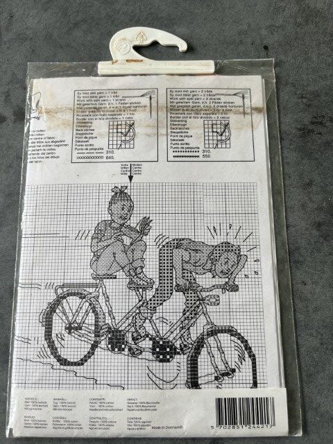 Borduur set leeg Suske en wiske op fiets