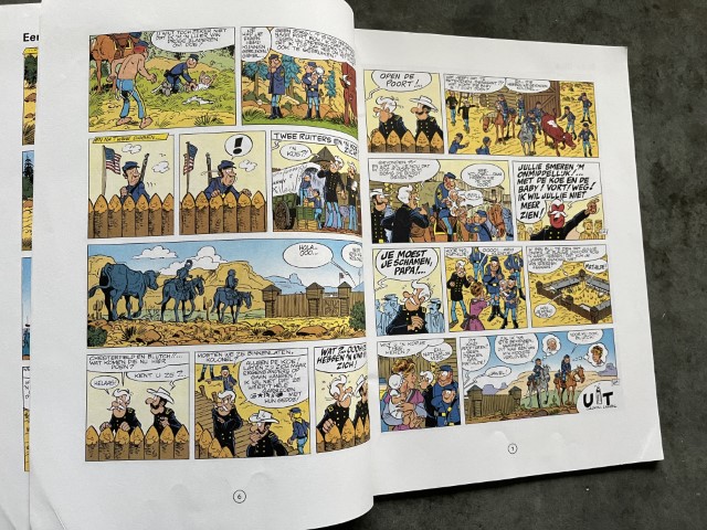 De Blauwbloezen Babu Blue nr 24